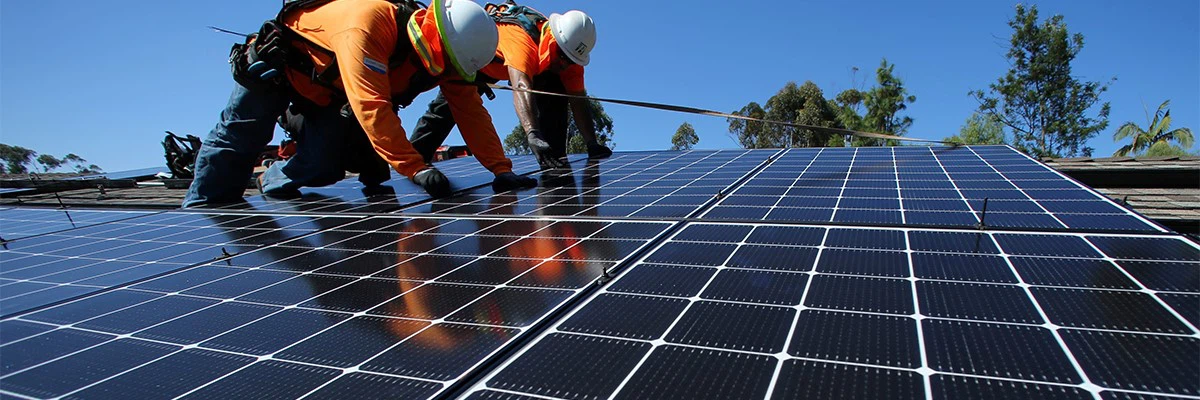 news-Install solar panels on the roof-1200-400 news-Install solar panels on the roof-1200-400